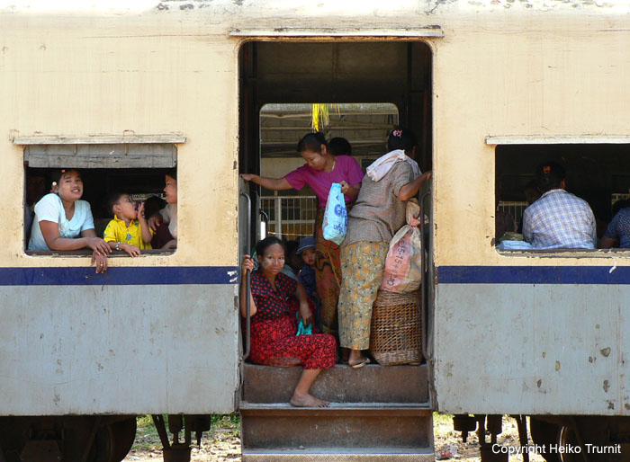 Bahn in Myanmar